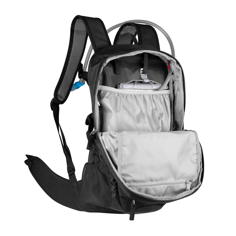 Rucsac de ciclism FORCE Grade Plus 22 l negru cu hidrovac lichidare