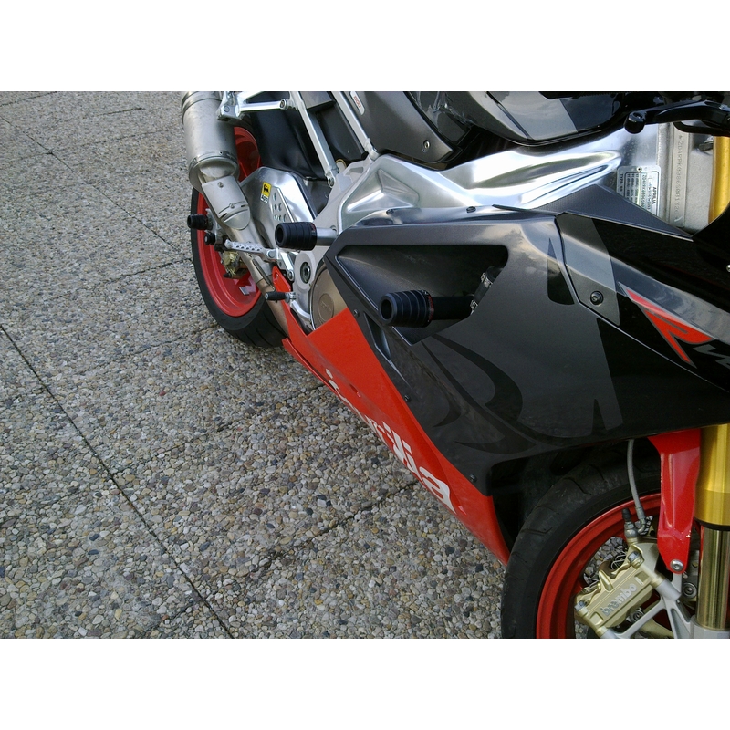 Aprilia RSV 1000 (06-09) Arrow