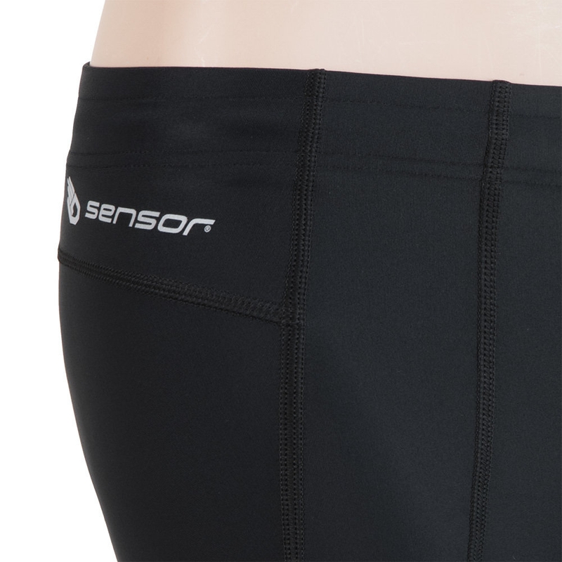 Pantaloni scurți pentru femei Sensor Entry negru lichidare