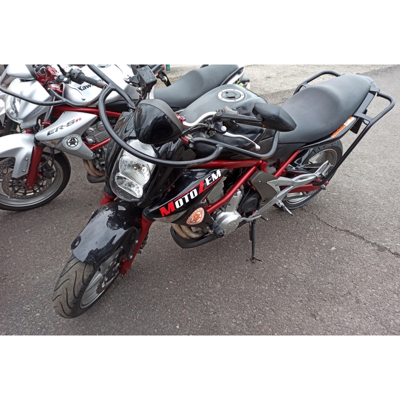 MotoZem logo autocolant alb