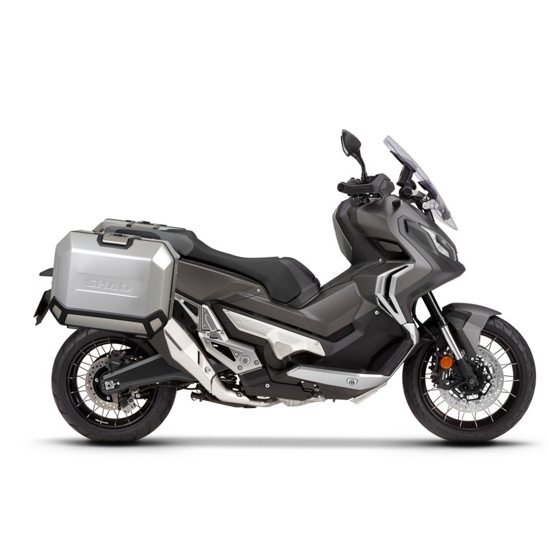 Set complet de 47L /47L cutii laterale de aluminiu SHAD TERRA, incluzand kit montaj SHAD HONDA X-ADV 750