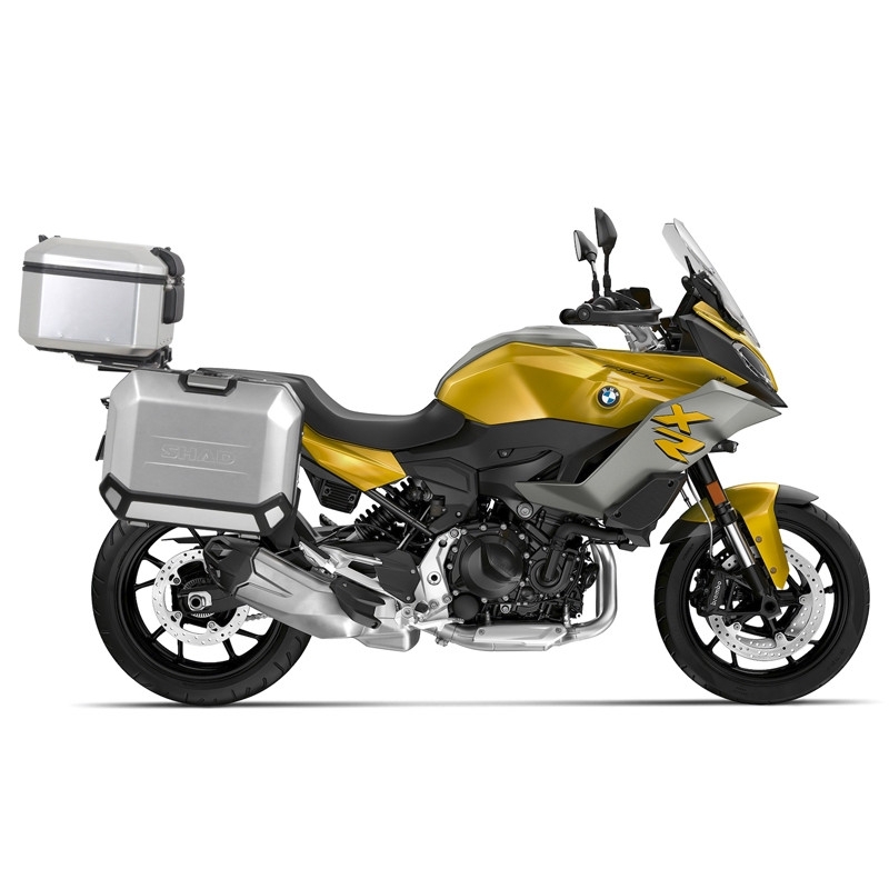 Set complet de cutii de aluminiu SHAD TERRA, 48L cutie centrala si  36L / 36L cutii laterale, incluzand kit montaj si placa SHAD BMW F 900 XR