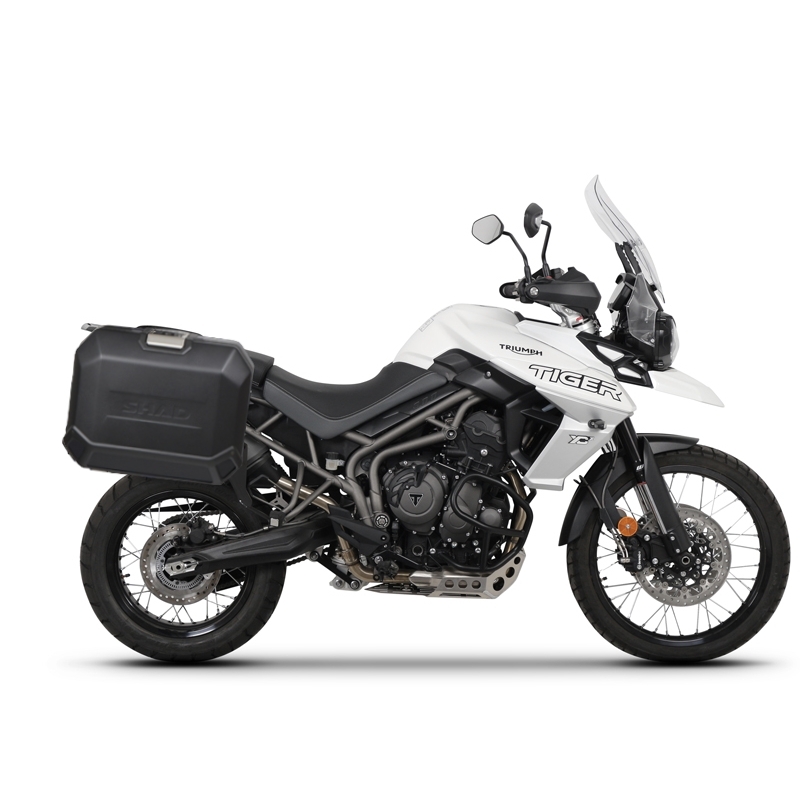 Set complet cutii aluminiu laterale, 36L / 47L SHAD TERRA NEGRU, include kit montare SHAD TRIUMPH Tiger 800
