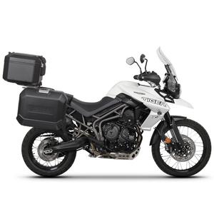 Set complet cutii aluminiu SHAD TERRA (negru), 37L cutie centrala   36L / 47L cutii laterale, incluzand kit montare si placa SHAD TRIUMPH Tiger 800