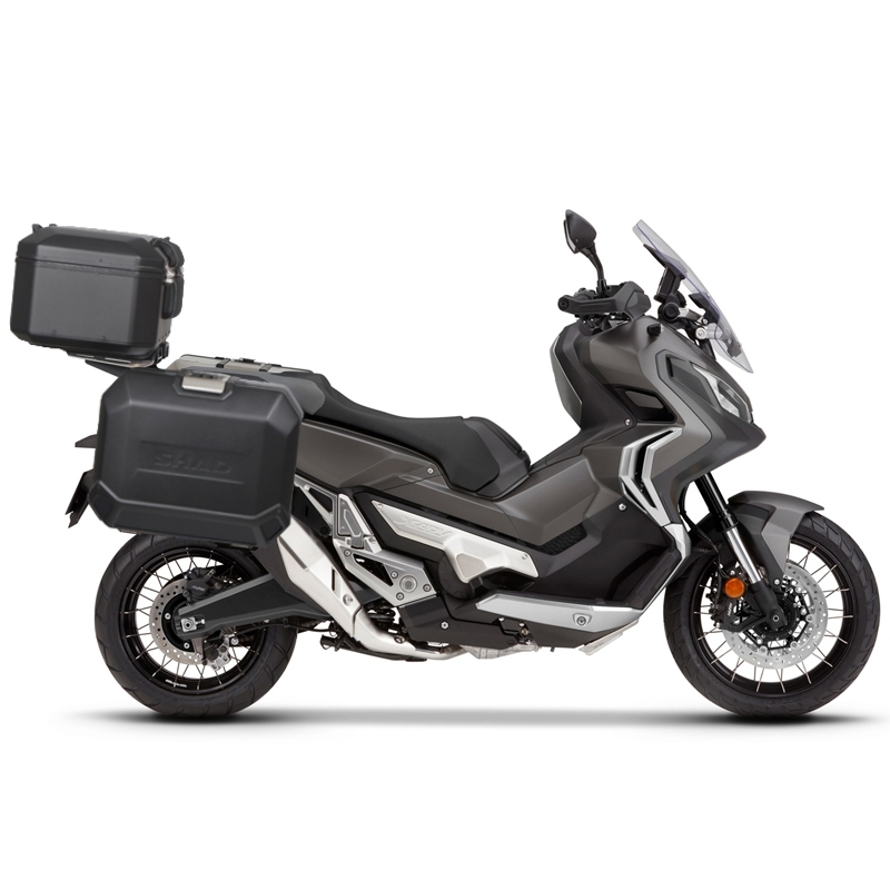 Set complet de cutii de aluminiu SHAD TERRA NEGRU, 48L cutie centrala si 36L / 36L cutii laterale, incluzand kit de montaj si placa SHAD HONDA X-ADV 750