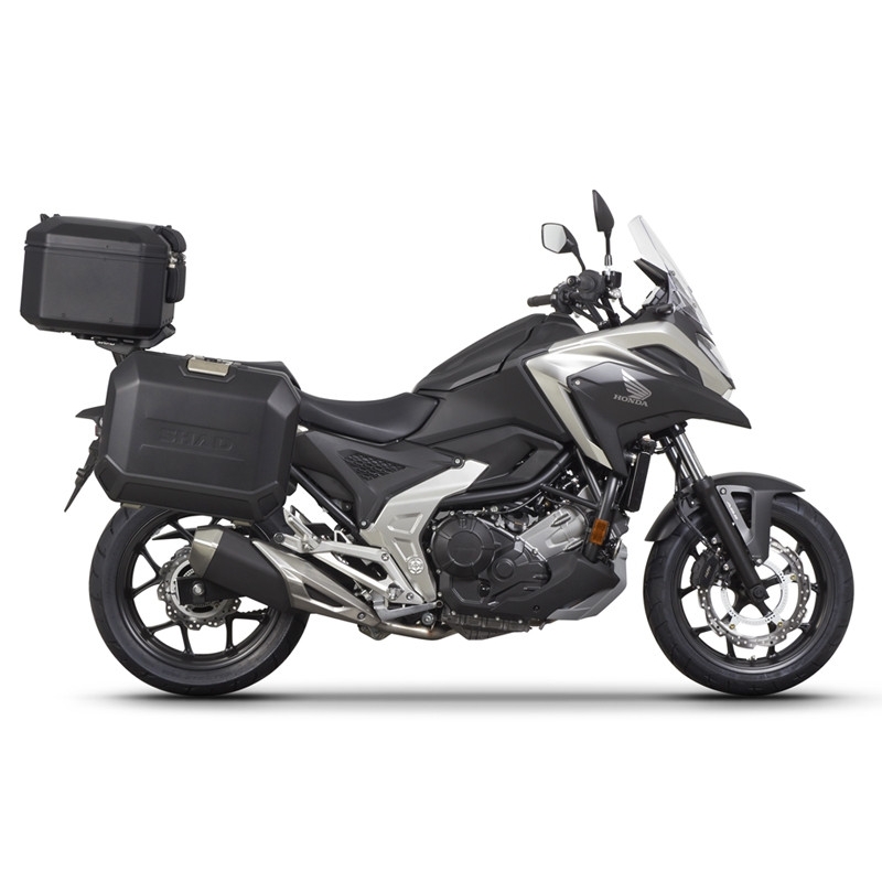 Set complet de cutii de aluminiu SHAD TERRA NEGRU, 37L cutie centrala si 47L / 47L cutii laterale, incluzand kit montaj si placa SHAD HONDA NC 750 X 2021-