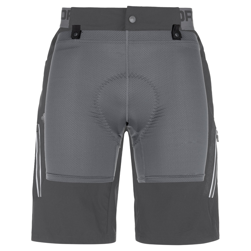 Kilpi Trackee 22 pantaloni scurți negri