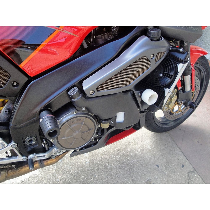 Aprilia TUONO 1000 (02-05) Clasic