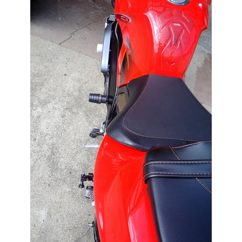 Aprilia TUONO 1000 (02-05) Clasic