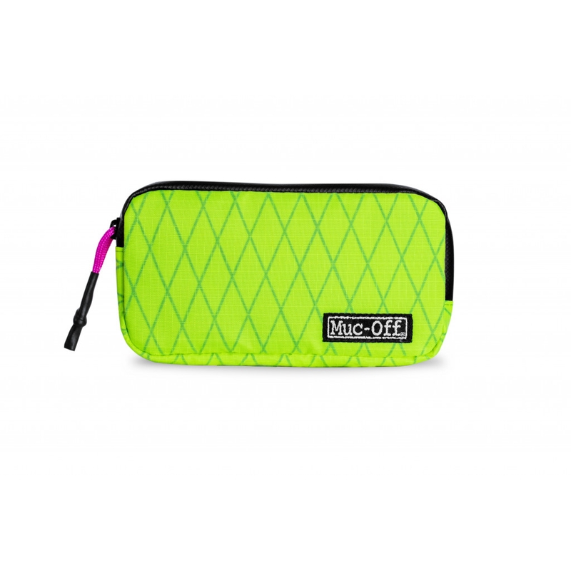 Rainproof essentials case MUC-OFF HI VIS