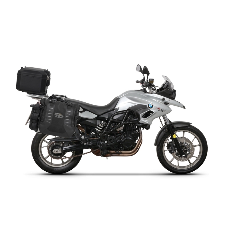 Set complet de genti laterale adventure SHAD TERRA TR40 si topcase din aluminiu SHAD TERRA BLACK 48L, incluzand kitul de montaj SHAD BMW F 650 GS / F 700 GS/ F 800 GS (2008 - 2018)