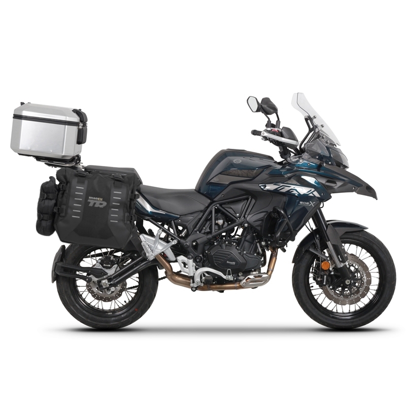 Set complet de genti laterale adventure SHAD TERRA TR40 si topcase din aluminiu SHAD TERRA 55L, incluzand kitul de montaj SHAD Benelli TRK 502 X