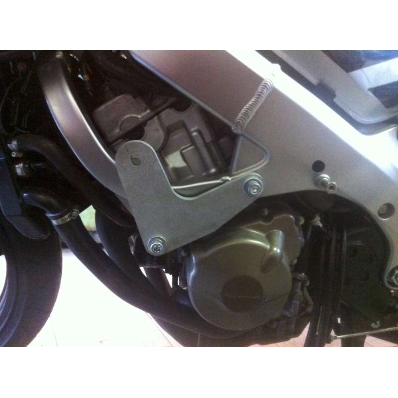 Honda CBR 600F (99-07) BEZ ÚPRAVY KAPOTÁŽE Gatling