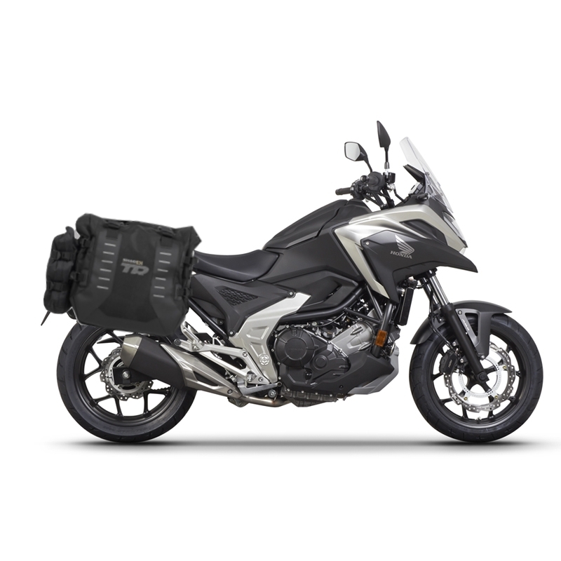 Complete set of SHAD TERRA TR40 adventure saddlebags, including mounting kit SHAD HONDA NX 750 X 2021-
