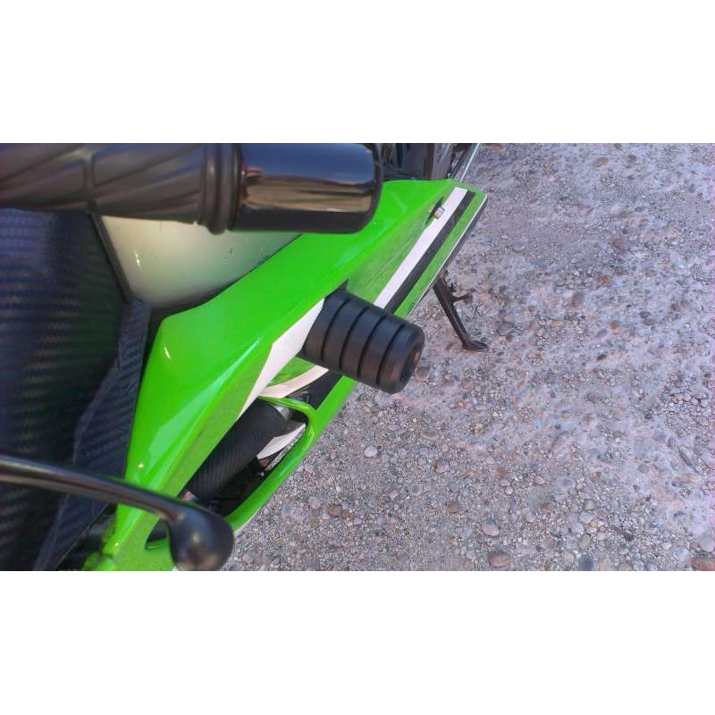 Kawasaki ZX-7R Classic lichidare