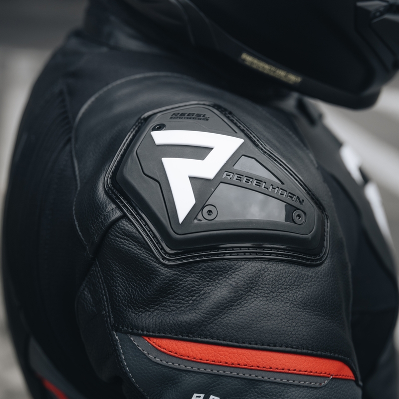Rebelhorn Veloce Negru-Fluo Red Jacheta de motocicletă din piele de culoare negru-fluo roșu