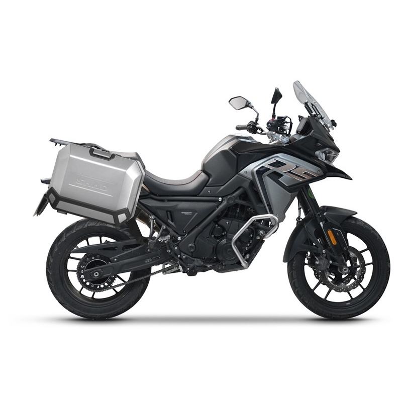 Set complet de 36L / 36L cutii laterale de aluminium SHAD TERRA, incluzand kit montaj SHAD Voge 650DS / 650DSX