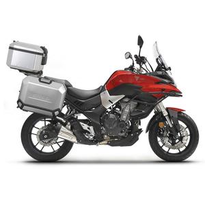 Set complet de cutii de aluminiu SHAD TERRA, 37L cutie centrala si 36L /36L cutii laterale, incluzand kit montaj si placa SHAD Voge 500DS / 500DSX