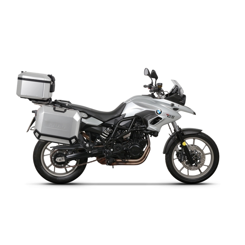 Set complet de cutii aluminiu SHAD TERRA, 48L cutie centrala si 36L / 47L cutii laterale, incluzand set de montaj si placa SHAD BMW F 650 GS / F 700 GS/ F 800 GS (2008 - 2018)