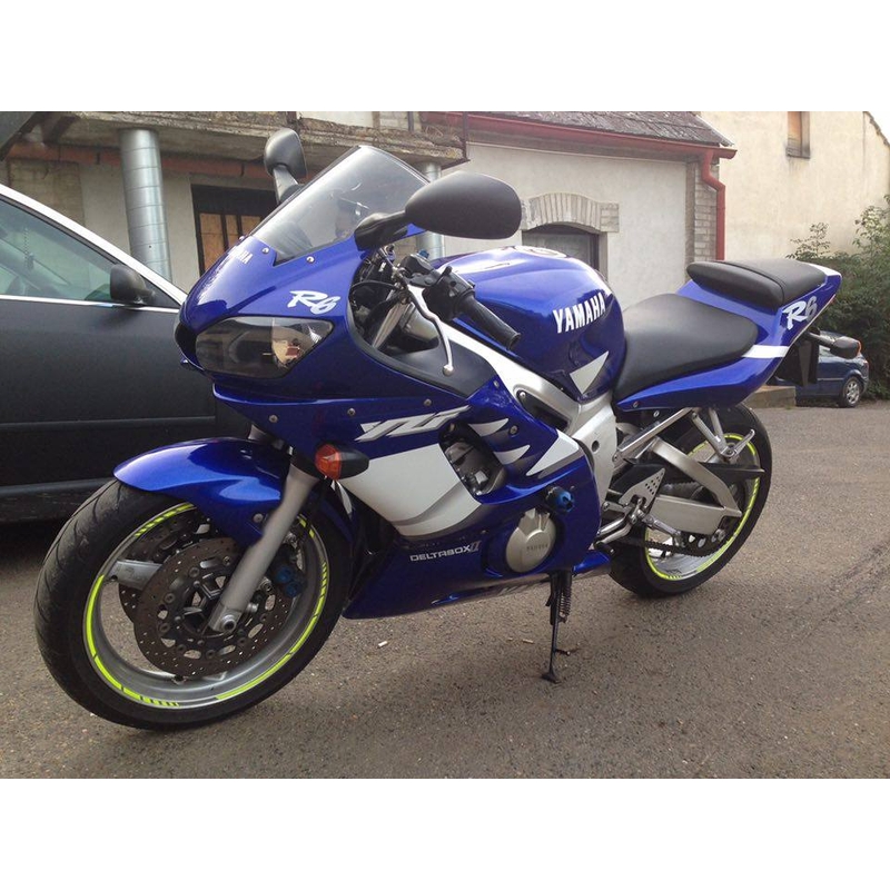 Yamaha YZF-R6 (99-02) Clasic