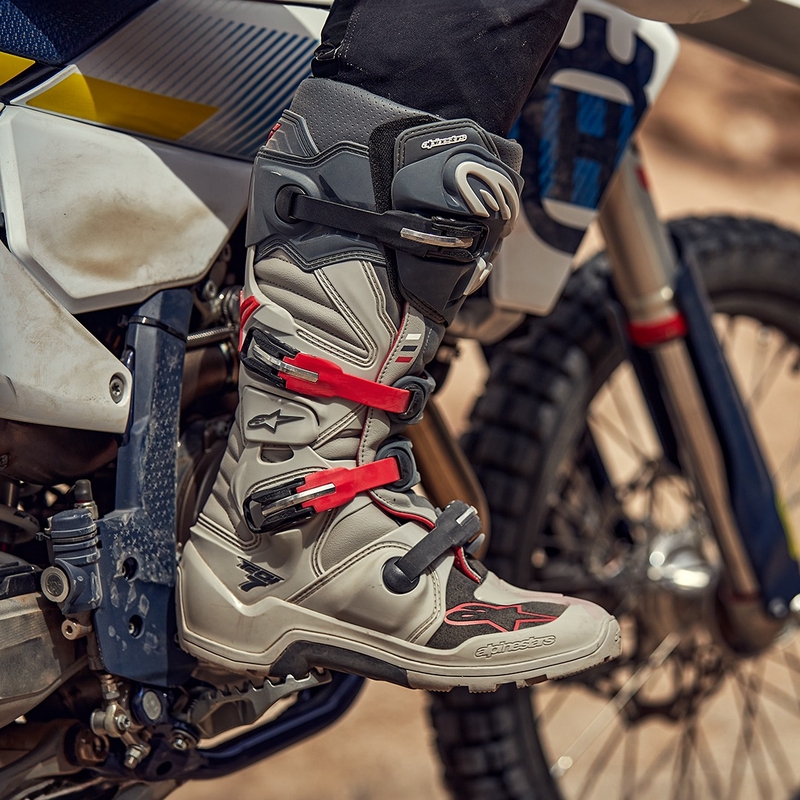 Alpinestars Tech 7 Enduro 2024 cizme de motocicletă gri-fluo-negru