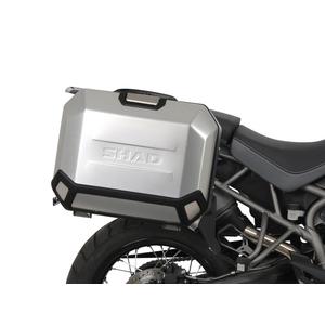 Set complet de cutii laterale de aluminiu, SHAD TERRA, 36L / 47L, incluzand kit de montaj SHAD TRIUMPH Tiger 800
