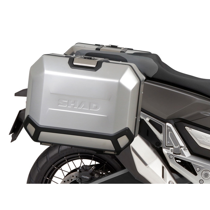Set complet de 36L / 36L cutii laterale de aluminium SHAD TERRA, incluzand kit montaj SHAD HONDA X-ADV 750