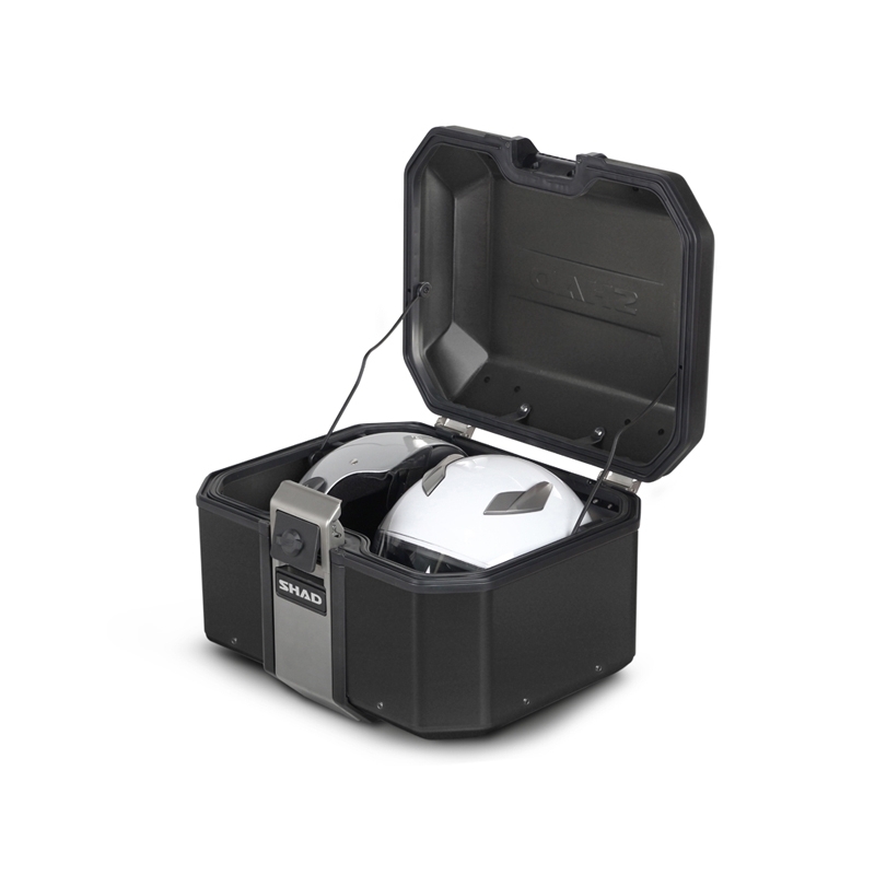 Set complet de cutii de aluminiu SHAD TERRA NEGRU, 48L cutie centrala si 36L / 36L cutii laterale, incluzand kit de montaj si placa SHAD HONDA X-ADV 750