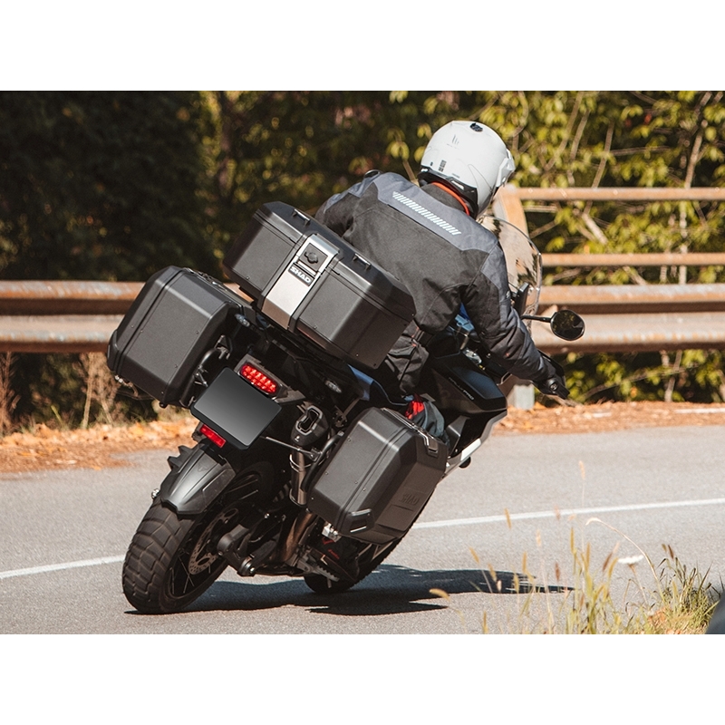 Complete set of SHAD TERRA TR40 adventure saddlebags and SHAD TERRA BLACK aluminium 55L topcase, including mounting kit SHAD Ducati Multistrada 1200 V4