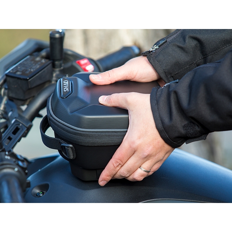 Geanta de rezervor (tank bag) SHAD E03CL for click system With LOCK and Key