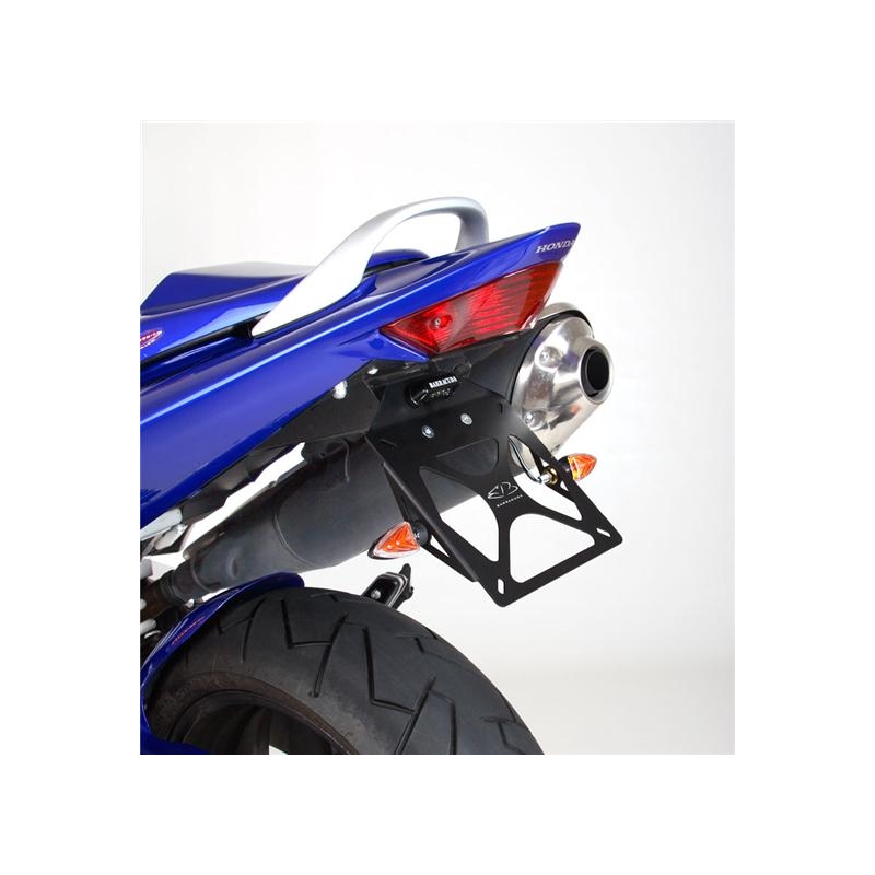 Sklopný držák na SPZ + podsedlo H600 03-06