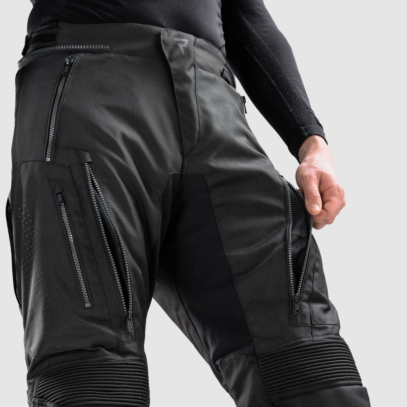 Pantaloni de motocicletă Rebelhorn Hiker IV negri