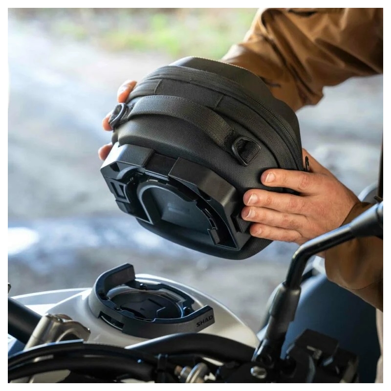 Geanta de rezervor (tank bag) SHAD E03CL PRO for click system With LOCK and Key