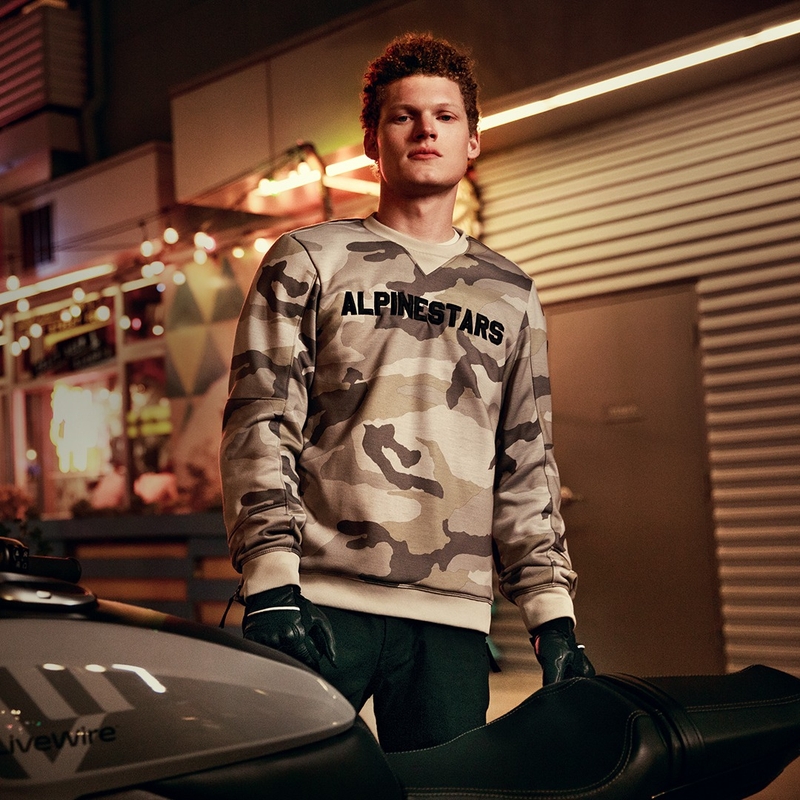 Hanorac motocicletă Alpinestars Legit Crew Fleece, gri camo deschis