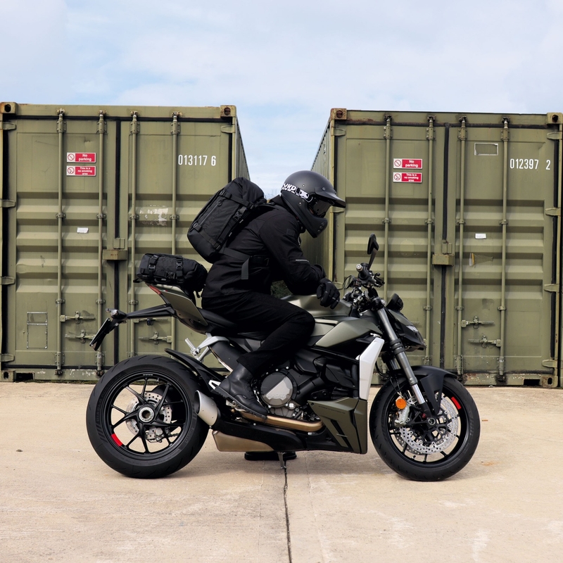 Geantă pentru scaun pasager Oxford Atlas T-30 Advanced Tourpack 30 l, neagră
