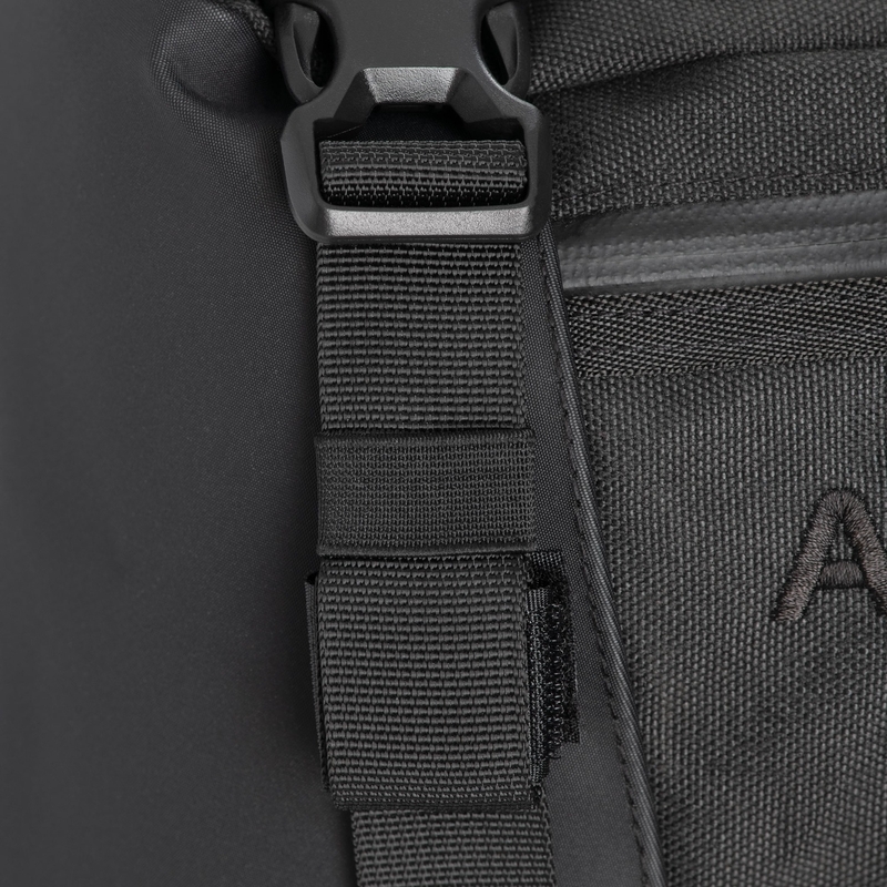 Geantă pentru scaun pasager Oxford Atlas T-30 Advanced Tourpack 30 l, neagră