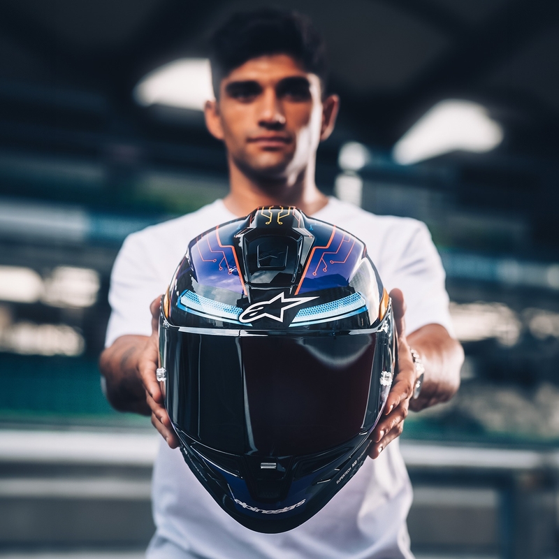 Cască integrală de motocicletă Alpinestars Supertech R-10 Ediție limitată Martinator Jorge Martin Albastru-Mov-Roșu-Galben