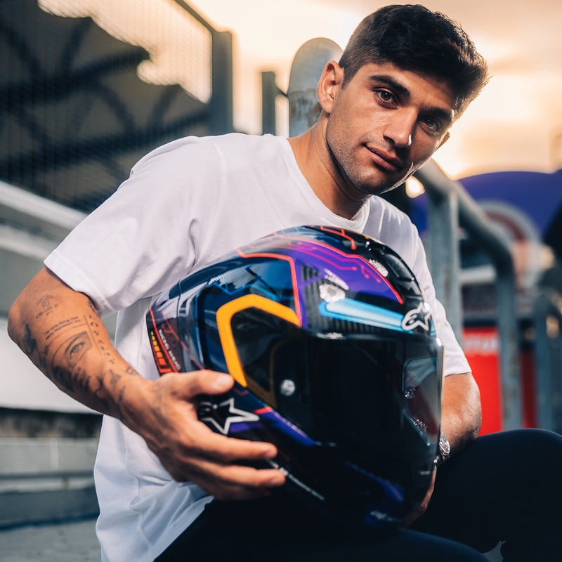 Cască integrală de motocicletă Alpinestars Supertech R-10 Ediție limitată Martinator Jorge Martin Albastru-Mov-Roșu-Galben