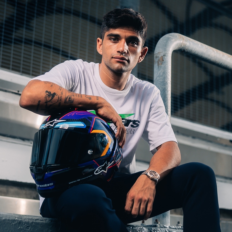 Cască integrală de motocicletă Alpinestars Supertech R-10 Ediție limitată Martinator Jorge Martin Albastru-Mov-Roșu-Galben