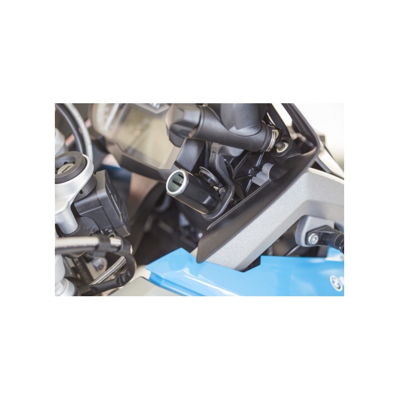 Adaptor DIN de la priza moto mică la priza auto