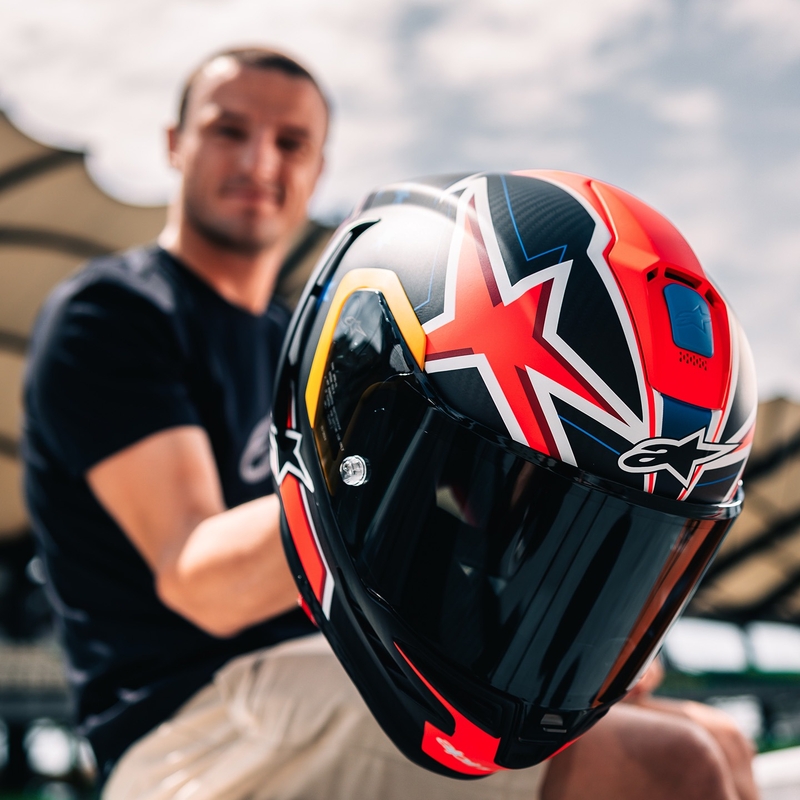 Cască de motocicletă integrală Alpinestars Supertech R10 Ediție limitată Jack Miller Carbon Mat Roșu-Albastru-Galben-Alb