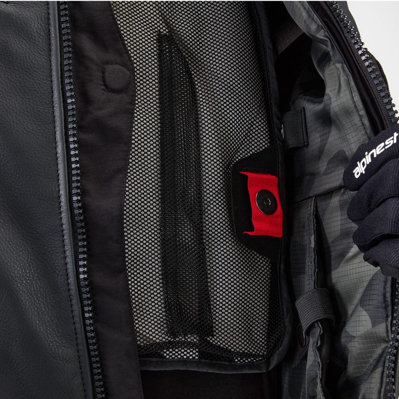 Vesta cu sistem airbag Alpinestars TECH-AIR®3 V2 LEATHER neagră
