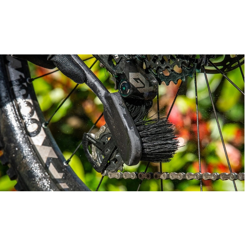 Tyre & cassette brush MUC-OFF