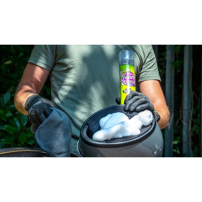 Helmet Care Kit V2 MUC-OFF