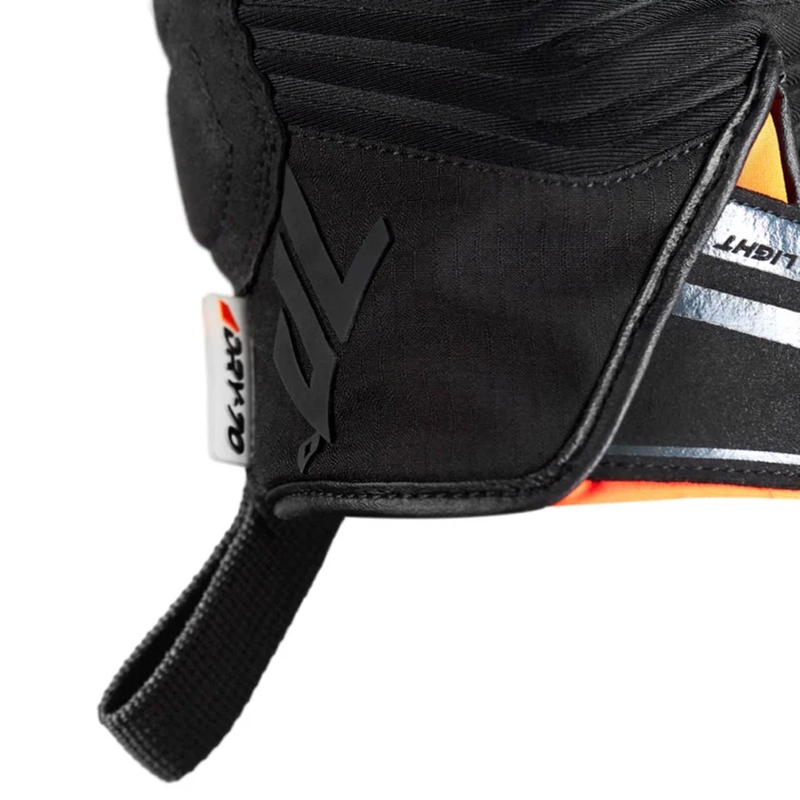 Mănuși pentru motociclete Seventy Degrees SD-T13 Aspen Light negru-roșu