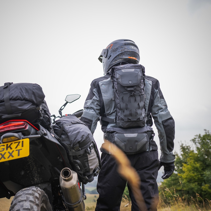 Rucsac motocicletă Oxford Atlas B-10 negru 10 l