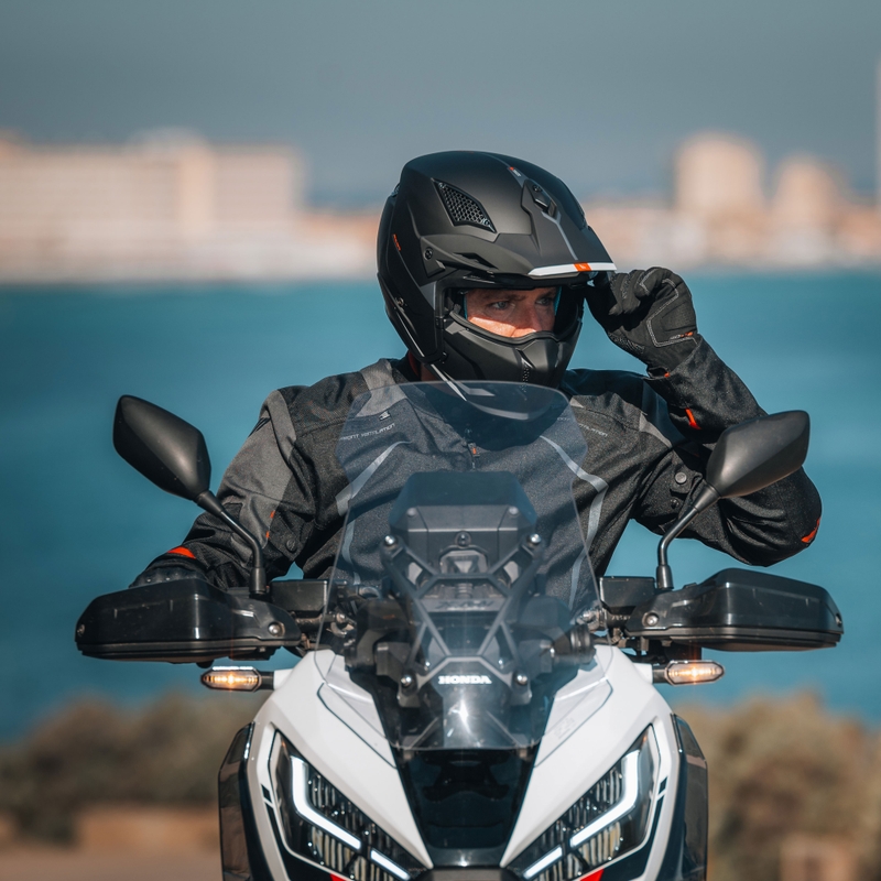 Cască deschisă cu mască MT Streetfighter SV S Solid A1 negru mat