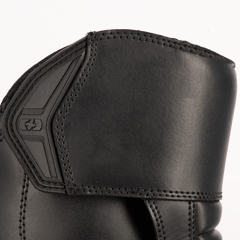 Pantofi Oxford Delta Short negri