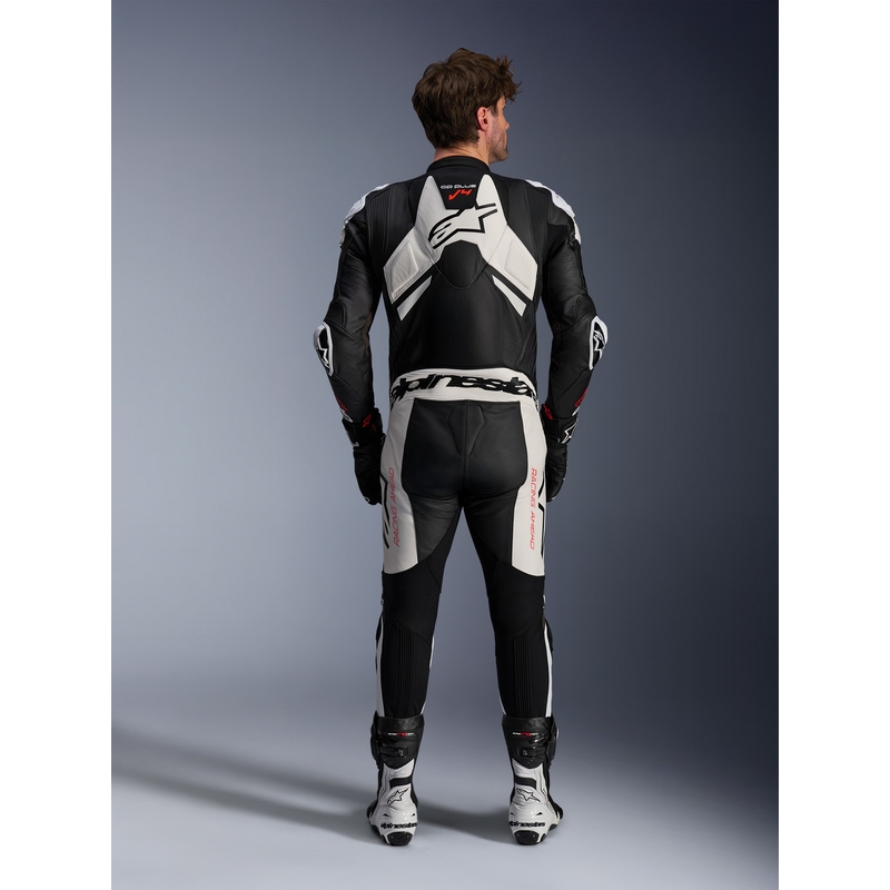 Costum de piele Alpinestars GP Plus V4 Sprint, compatibil cu Tech-air, negru-alb-roșu fluo