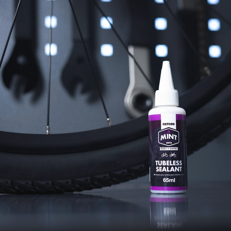 Spray reparator anvelope Oxford Mint 65ml